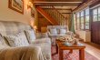 2 Bed in Cirencester 3