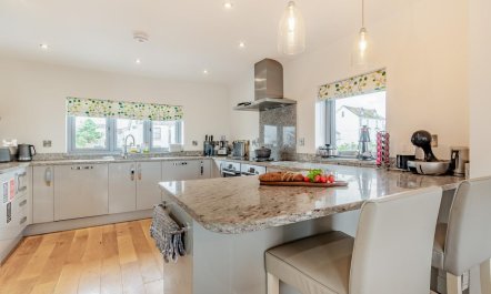 5 Bed in Saundersfoot 4