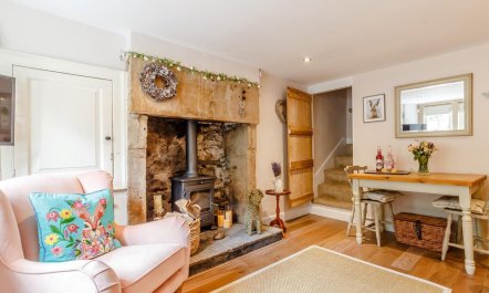 2 Bed in Bakewell 1