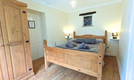 4 Bed in Tenby 9