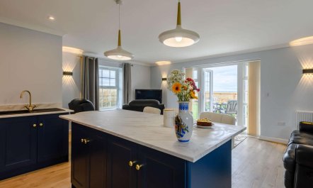 2 Bed in Lincoln 1