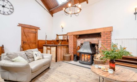 4 Bed in Isle Of Bute 7