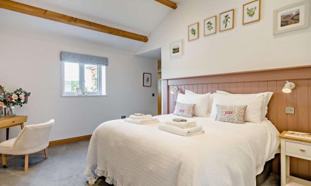 3 Bed in Shaftesbury 9