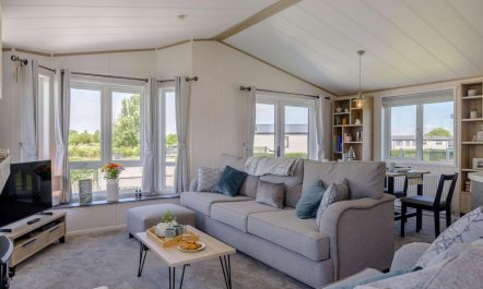 3 Bed in Burnham-on-sea 2