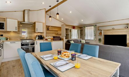 3 Bed in Shrewsbury 4