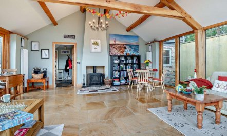 2 Bed in Gloucester 3