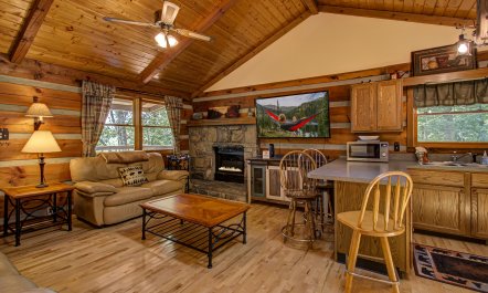 Smoky Mountain Retreat 1