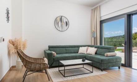 Mountain View Delight 2