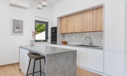 Mountain View Delight 4