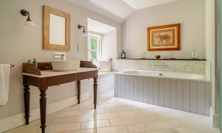 Wineberry Cottage 5