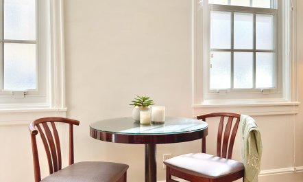 Sunlit Hideaway 4