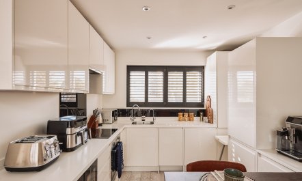 Fulham Glow 7