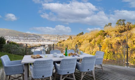 Keeping It Kingswear 1