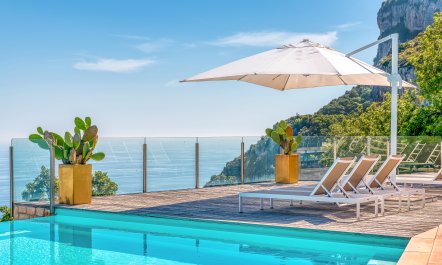 Sunkissed Sorrento 0