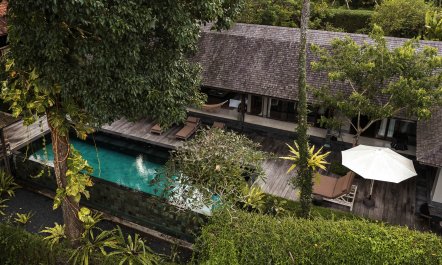 A Balinese Beauty 1