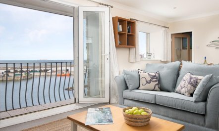 3 Bed in Seahouses 2