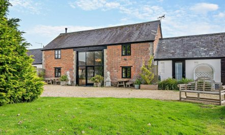 3 Bed in Shaftesbury 2