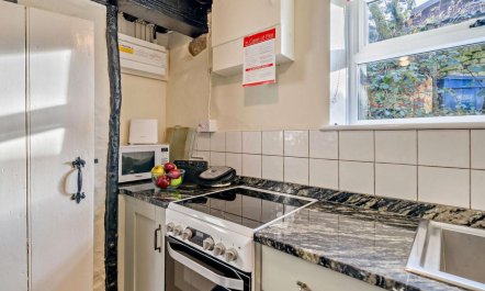 2 Bed in Grange-over-sands 8