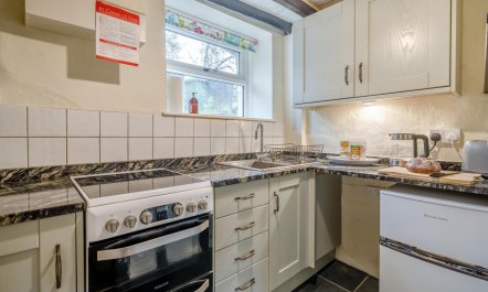 2 Bed in Grange-over-sands 9