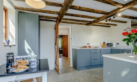 3 Bed in Stratford-upon-avon 7