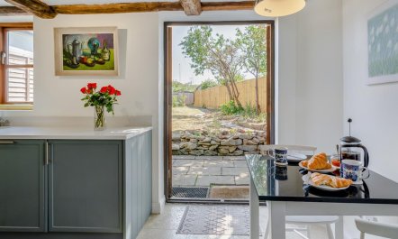 3 Bed in Stratford-upon-avon 6