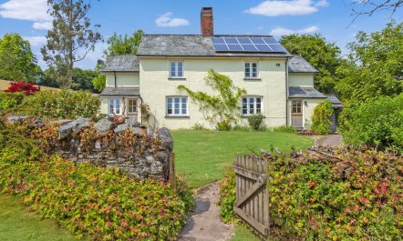 Lower Spire Cottages (sleeps 11) 2