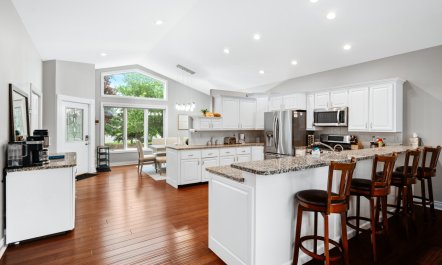 Lakeside Harmony 9