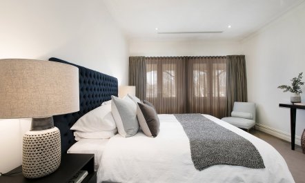 St Kilda Splendour 7