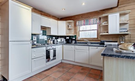 3 Bed in Fort William 8