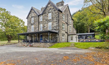 10 Bed in Betws-y-coed 1