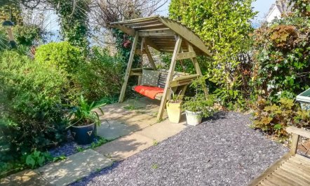 1 Bed in Penmaenmawr 1