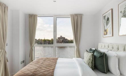 River Muse 9