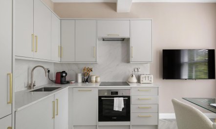 A Base in Bayswater 8