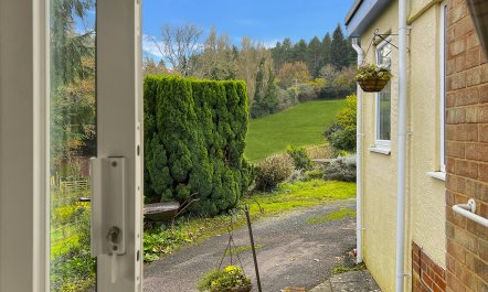 Backwoods Annexe, Middlecome 0