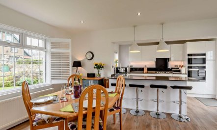2 Bed in Bamburgh 1