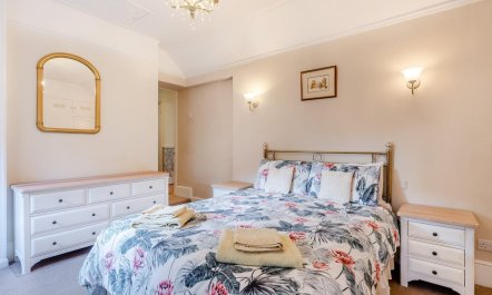 2 Bed in Bexhill-on-sea 6