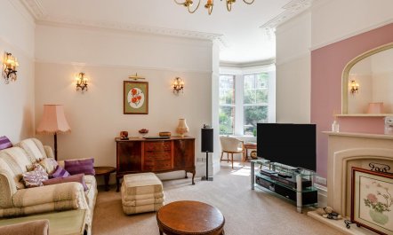 2 Bed in Bexhill-on-sea 2