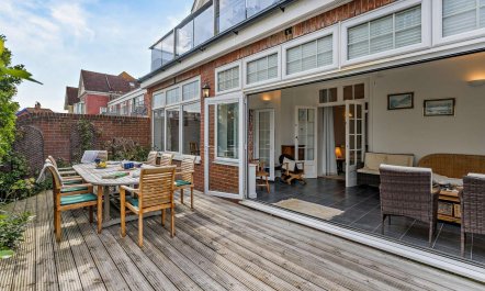 2 Bed in Bexhill-on-sea