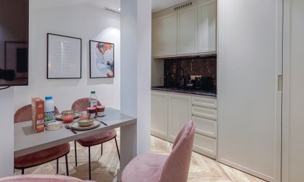 Playwright's Quarters 5