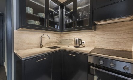 Renaissance Repose 8