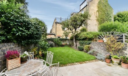 The House by the Heath 1