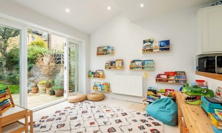 The House by the Heath 5