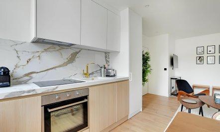 Terrace in the Sky 6