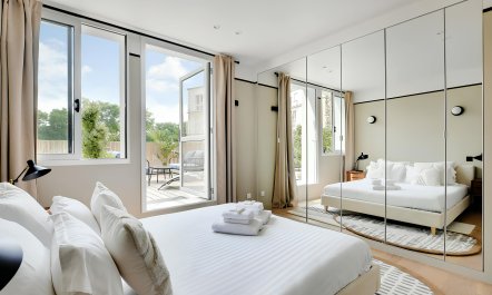 Terrace in the Sky 8