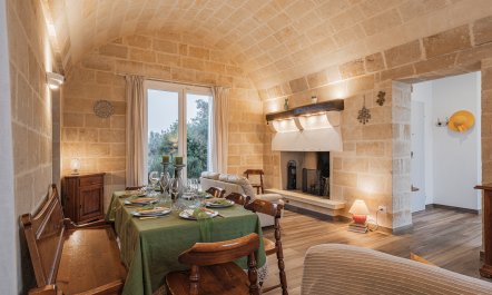 Taupe & Trullo 7