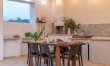 Taupe & Trullo 6