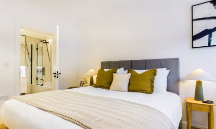 The Regent's Muse 9