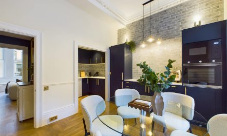 Knightsbridge Elegance 5