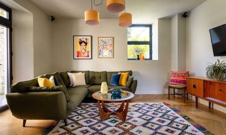 The Woman In White 1