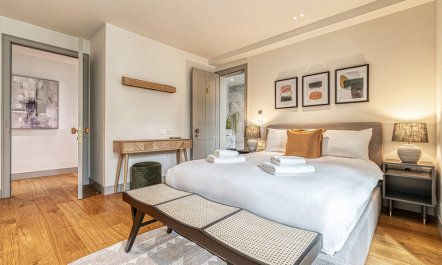 The British Ambassador 7